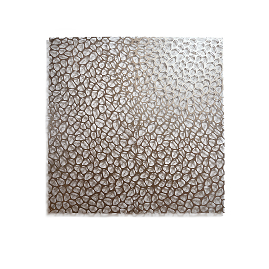 Irregular Ovals Threaded