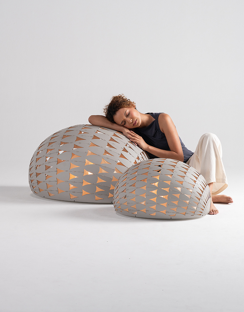 Panelitos Armadillo Floor Lamp Large